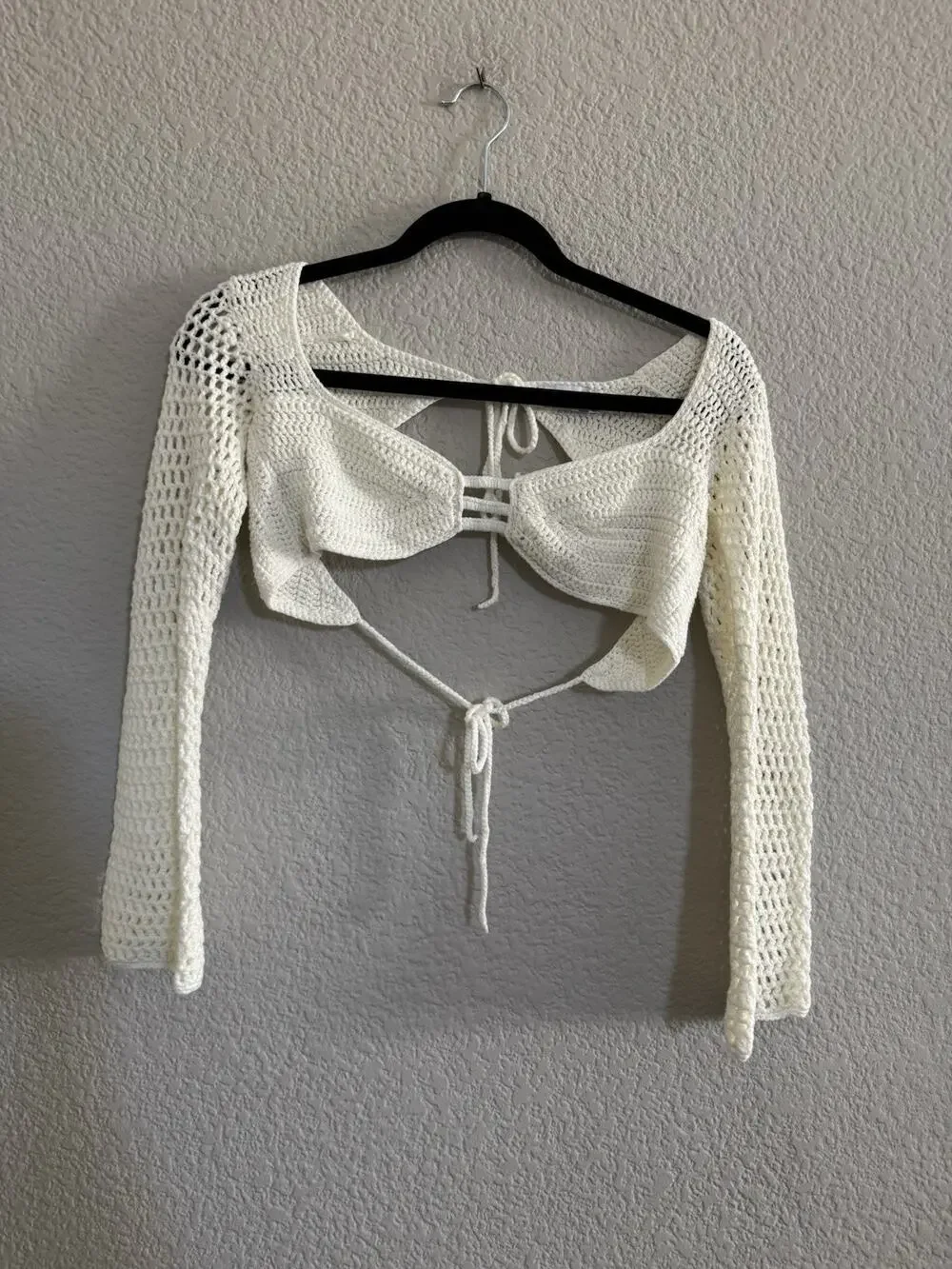 Tiger Mist XS Ivory Crochet Open Back Tie Long Sleeve Crop Top Festival #7407